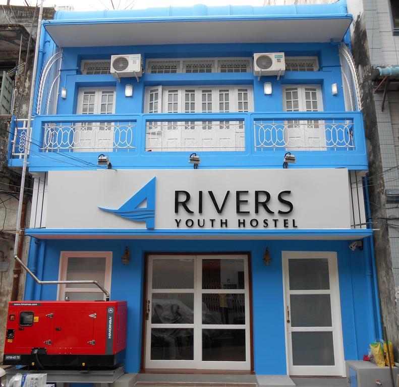 Four Rivers Youth Hostel Yangon Ngoại thất bức ảnh