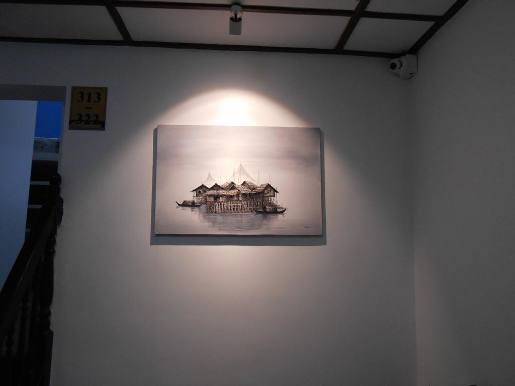 Four Rivers Youth Hostel Yangon Phòng bức ảnh