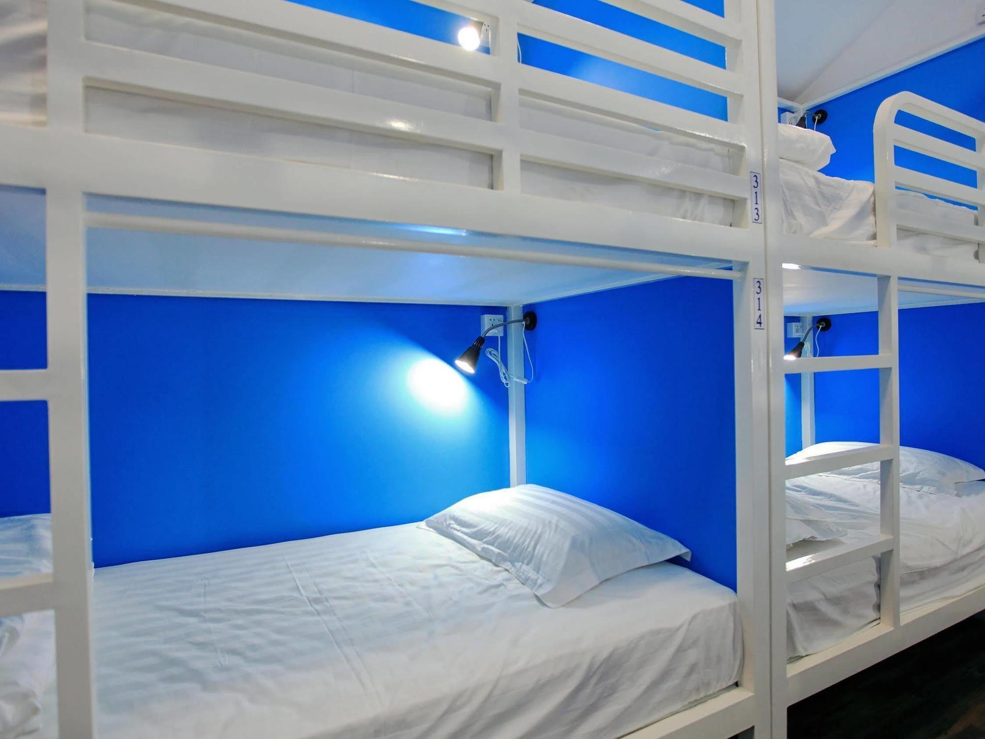 Four Rivers Youth Hostel Yangon Ngoại thất bức ảnh